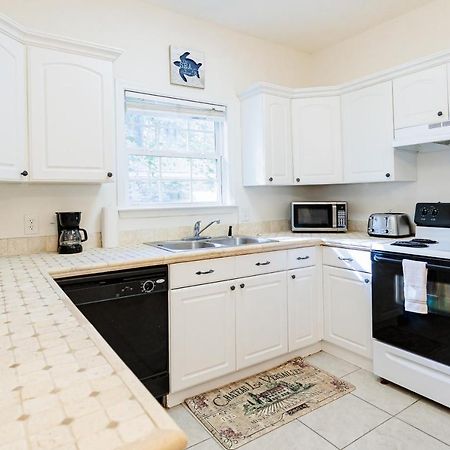 Private 2 Bedroom And 2 Bathroom In Savannah Exterior photo